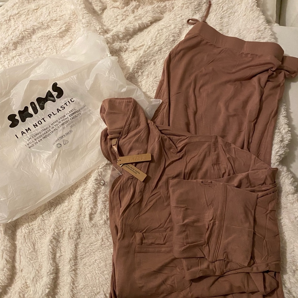 Skims sleep/lounge set size 2x